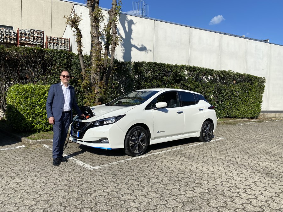 Guanzate Italy building Electric cars